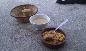 Furancho O Quirofano, Outeiro. Meaño 6 Tapa fabada de quirofano