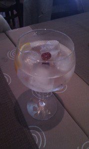 A Taberna do Trasno. Cambados. Pontevedra. 15 Gin tonic Brockmans