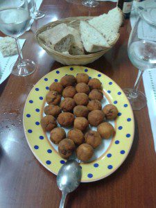 Taberna O Mexillón. Carballo. 8 Croquetas Bogavante