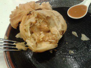 Artabria. A Coruña. 7 Saquitos zamburiña con crema de necoras