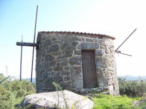 Ruta de los molinos de viento, Valga y Catoira. Pontevedra. 7 Muiño de Beiro