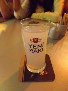 TAG Cafe & Bistro. Estambul. 5 Raki en Tag Cafe & Bistro