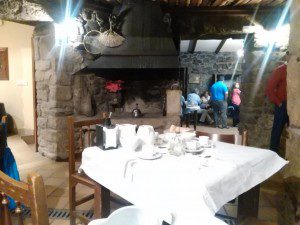 A de Juan, Cobas, Meaño. Pontevedra. 3 A de Juan