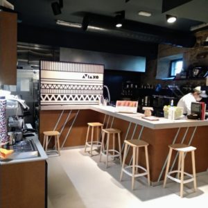 A Viaxe Cociña de Matices. Santiago. 1 comedor