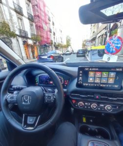 Honda ZR-V Toma de contacto 6 Salpicadero